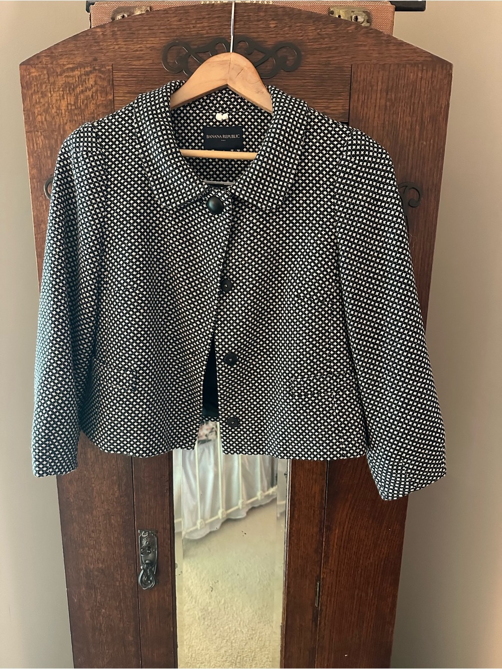 Banana Republic Black & White Cropped Jacket Size 4 Work Office Event Evening - Picture 4 of 11